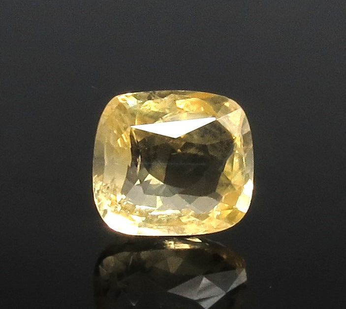 3.77/CT Natural Yellow Sapphire with Govt Lab Certificate-(YELSA9W)
