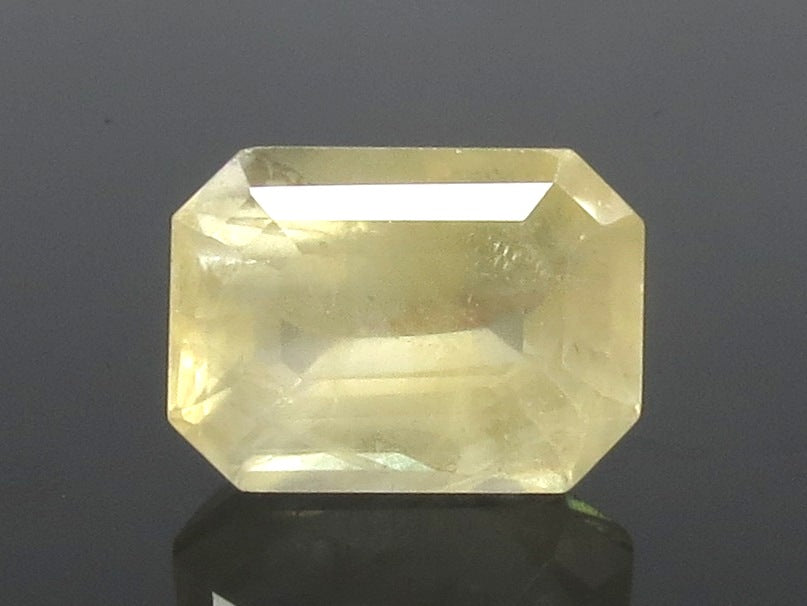 11.17 Ratti Natural Yellow Sapphire with Govt Lab Certificate-(23310)