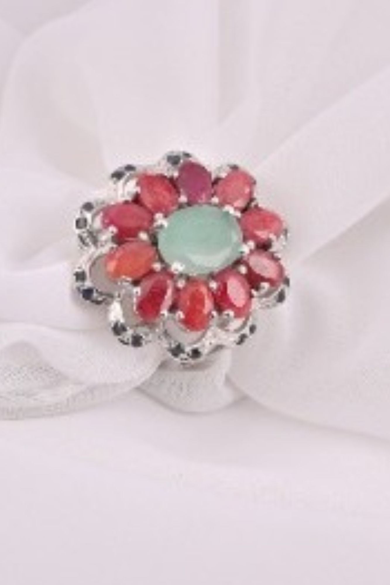 10.86/GM EMERALD / RUBY (2750)