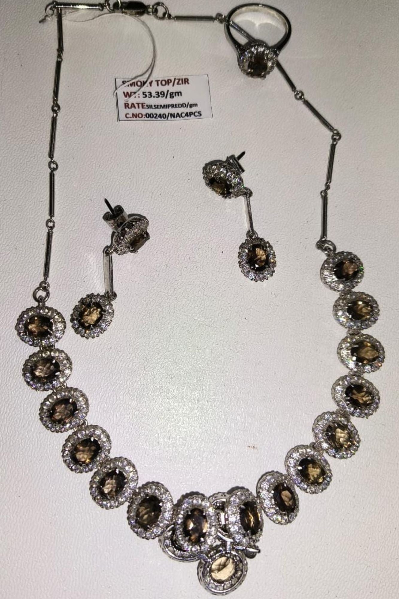 53.39/GM SMOKY / ZIRCON (1650)