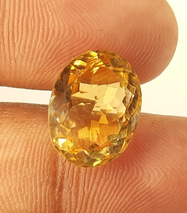 5.98/CT Natural Golden Topaz