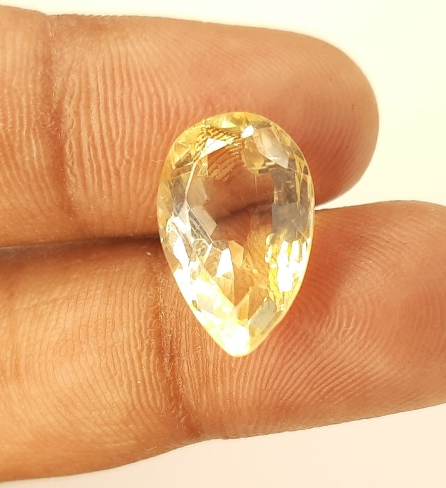 7.04/CT Natural Golden Topaz