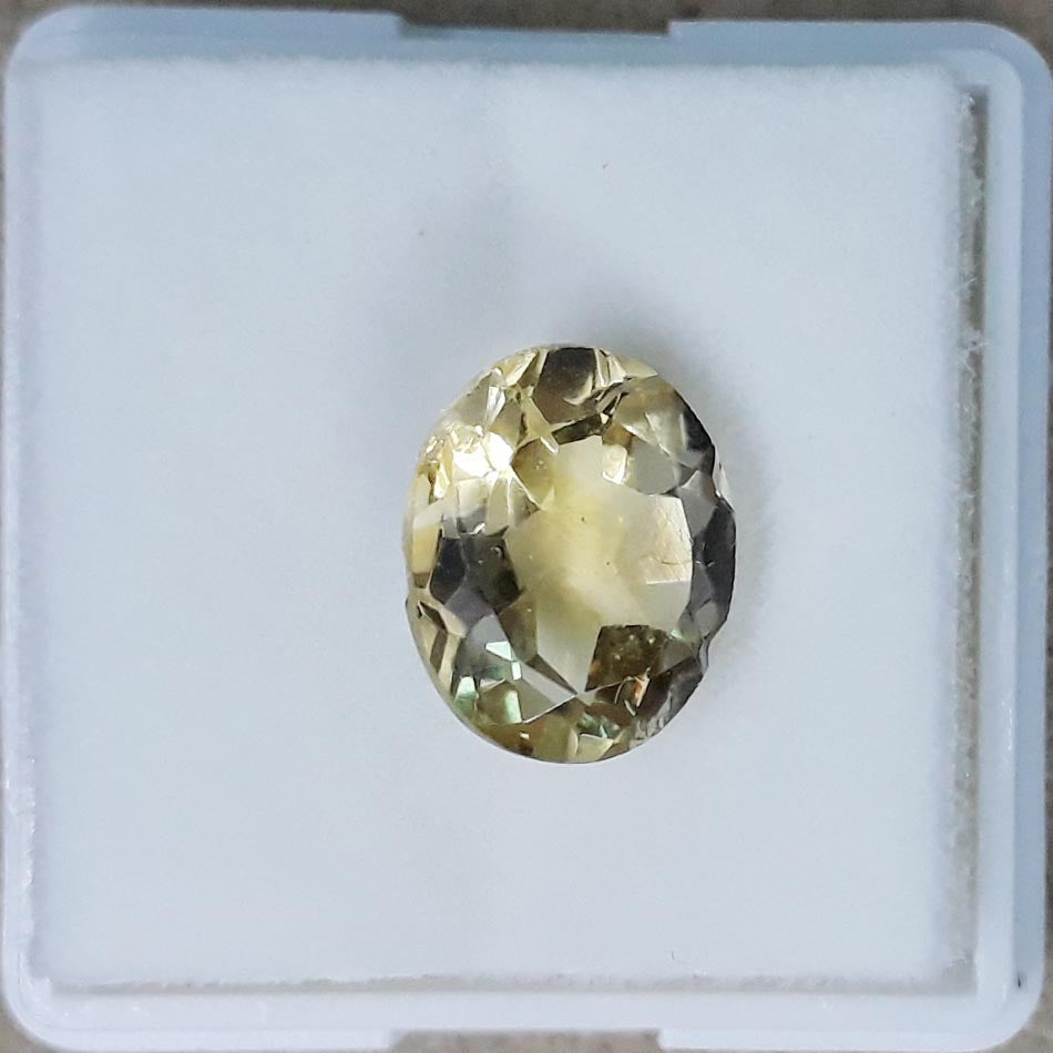 3.57/CT Natural Orange Golden Topaz