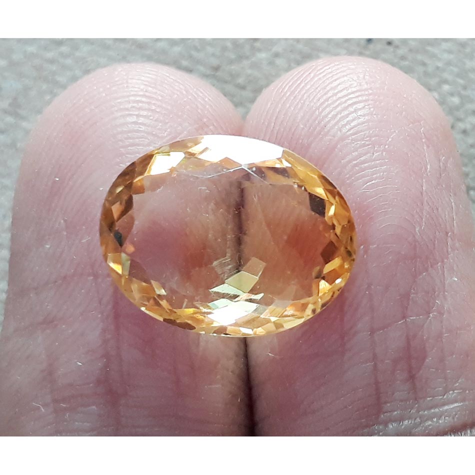 6.55/CT Natural Golden Topaz