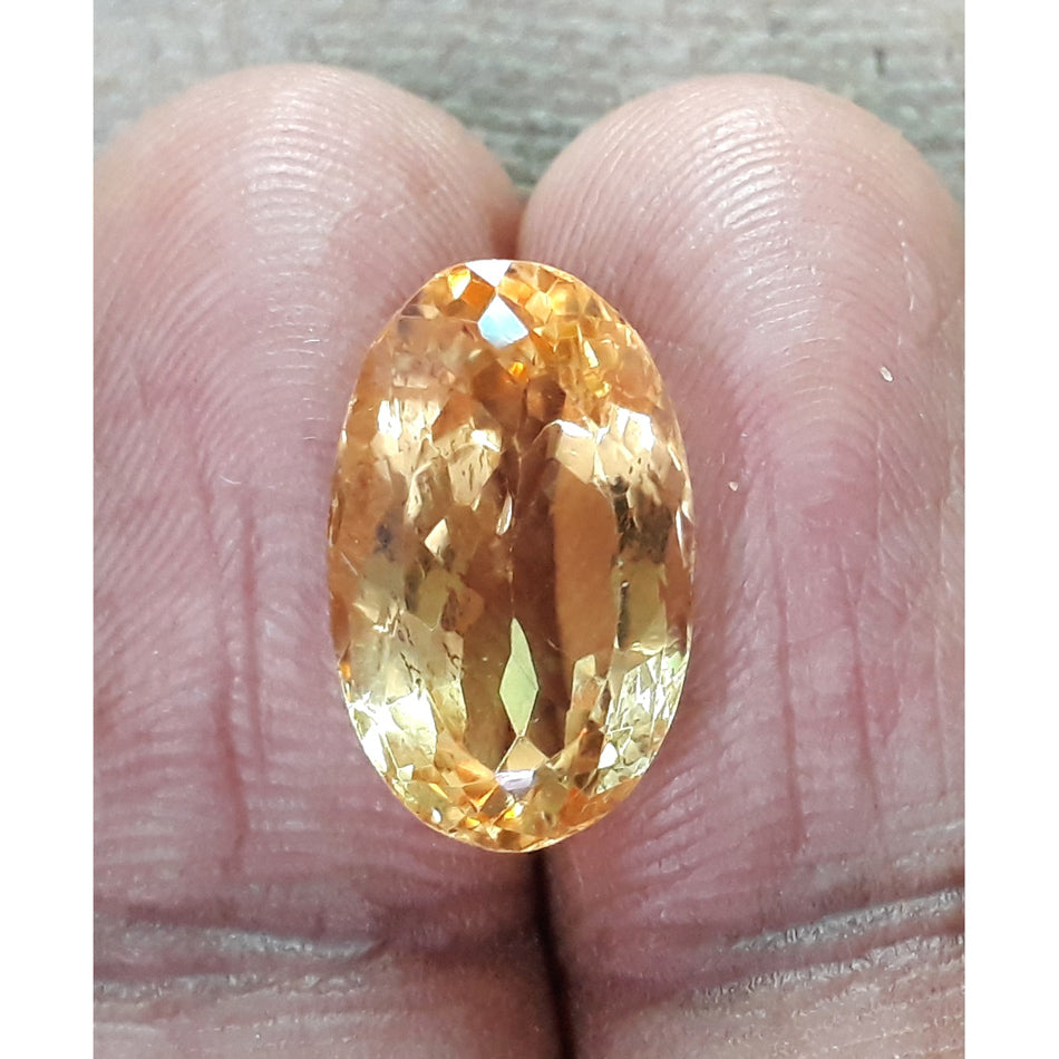 7.78/CT Natural Golden Topaz