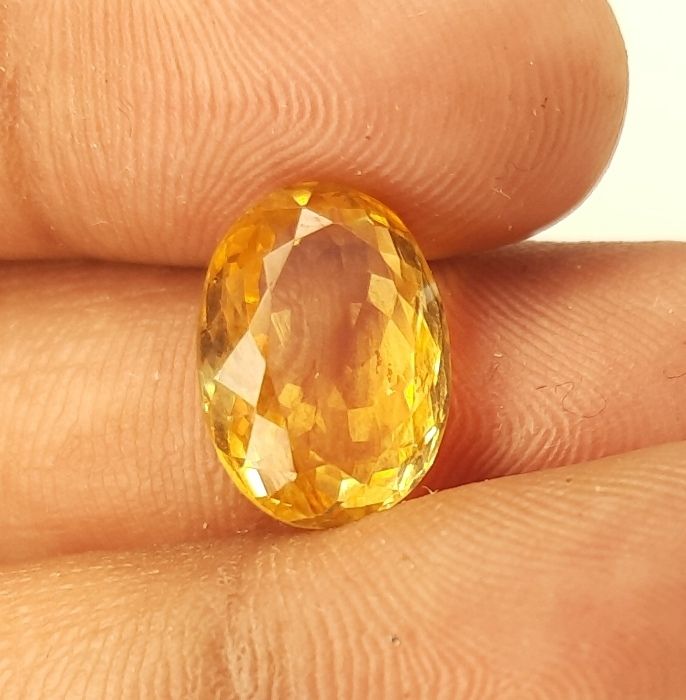 5.41/CT Natural Golden Topaz