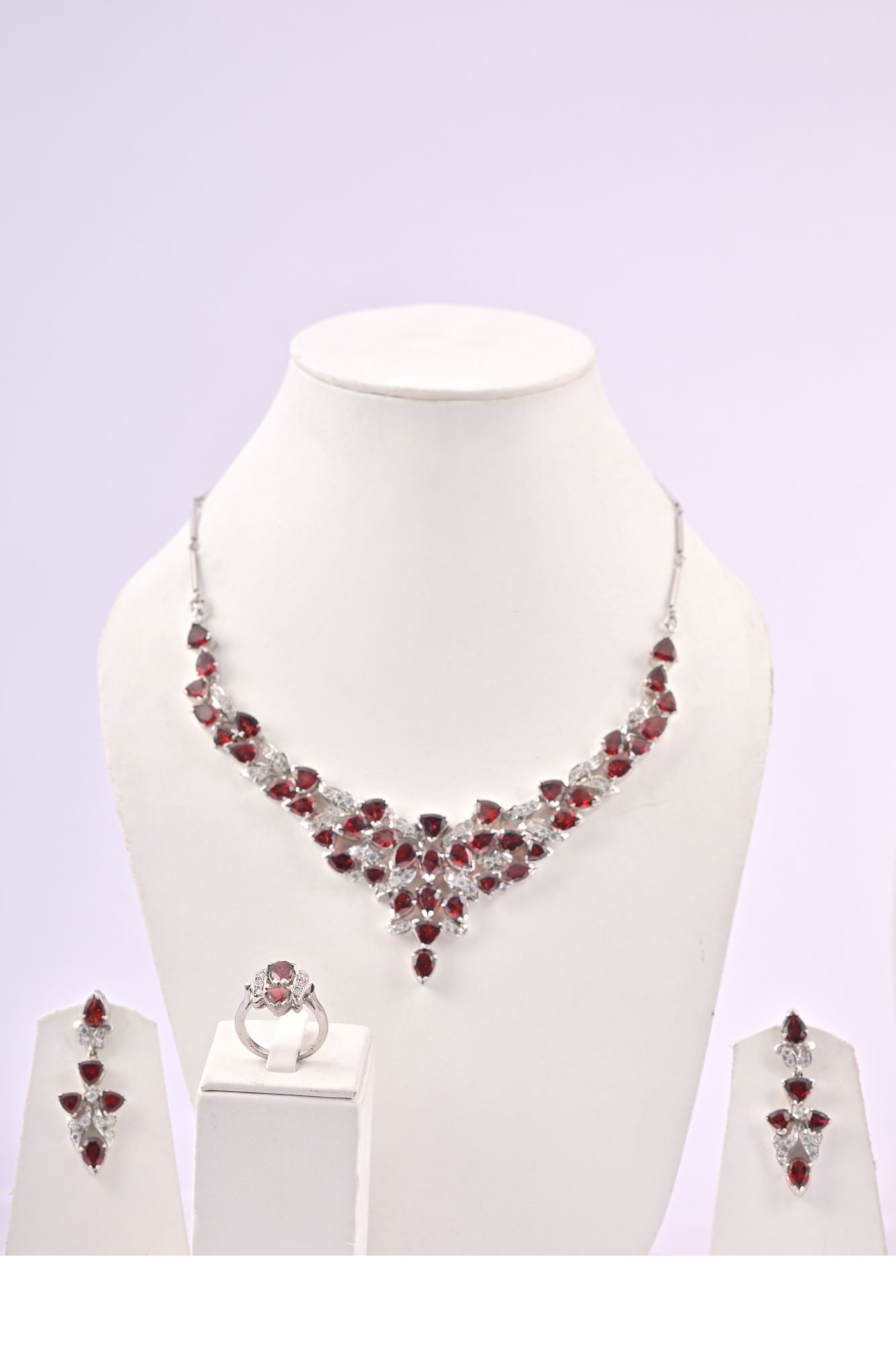 63.52/GM GARNET / ZIRCON (1650)