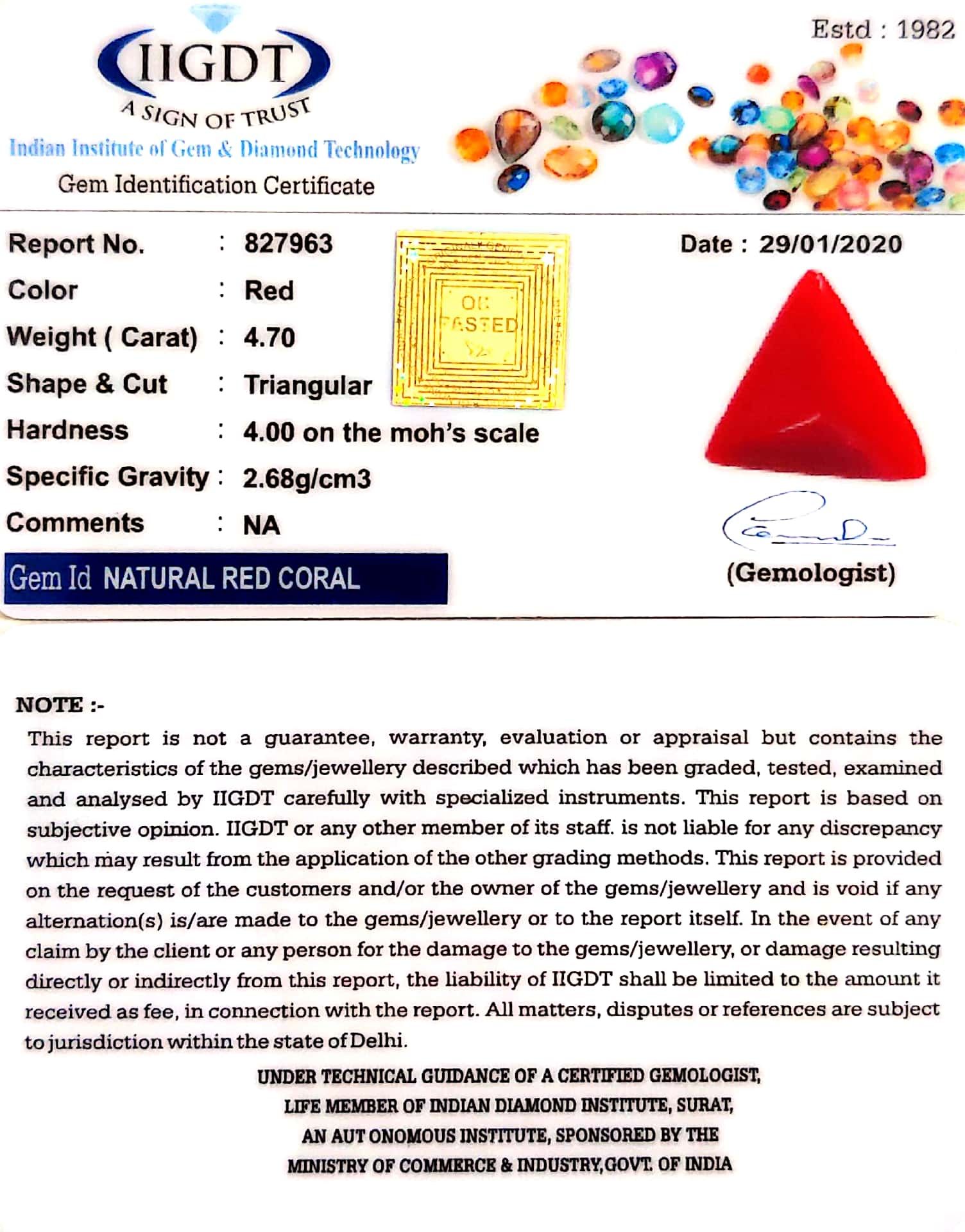 4.70/CT Natural Italian Triangular Moonga