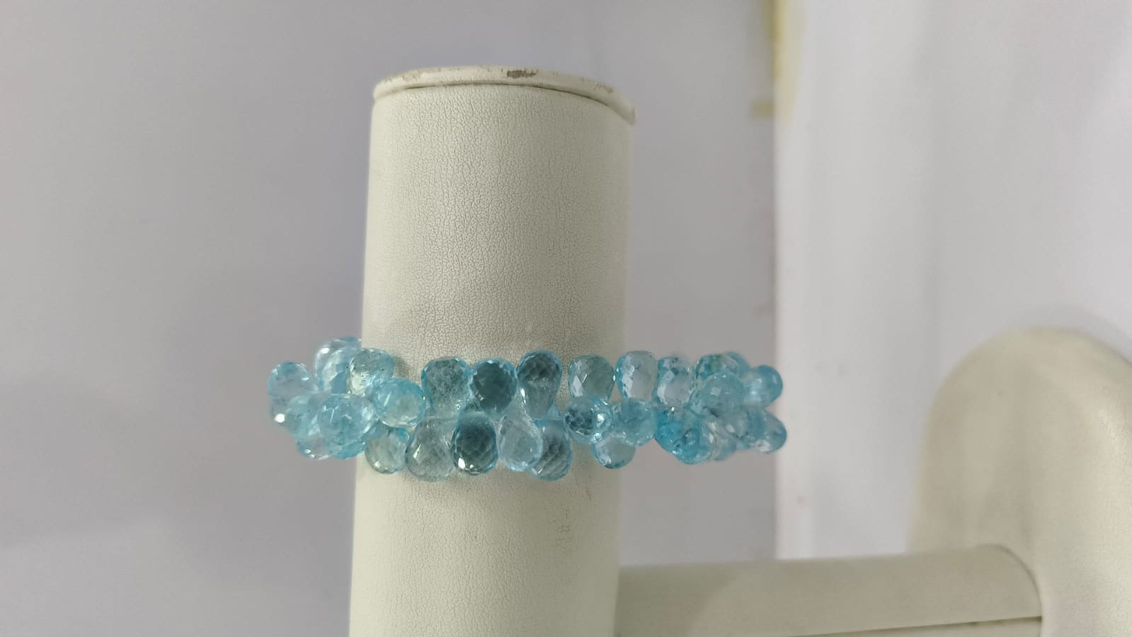 43.71/GM BLUE TOPAZ BEADS (1000)