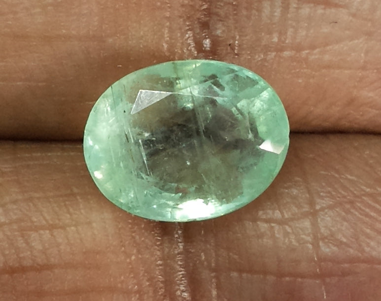 3.87 Ratti Natural Panna Stone with Govt. Lab Certificate (34410)