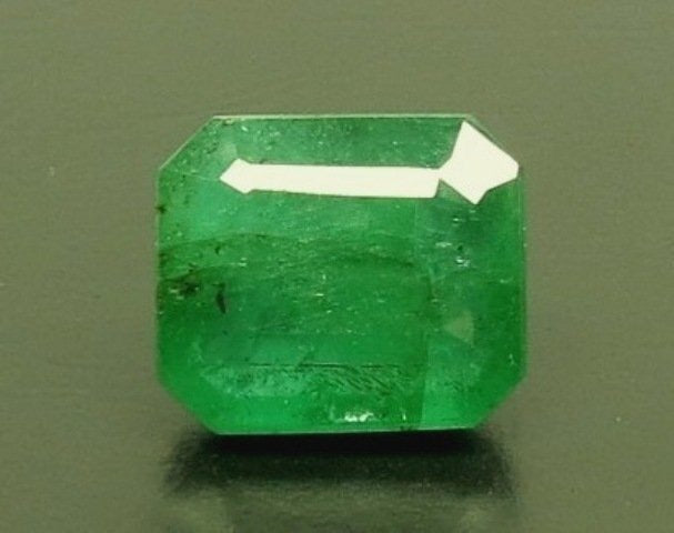 4.84/CT Natural Panna Stone with Govt. Lab Certificate (8249D33383)