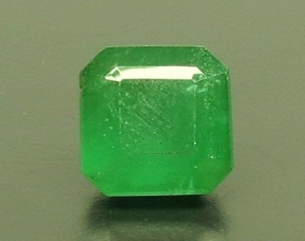 4.00/CT Natural Panna Stone with Govt. Lab Certificate (8249D33384)