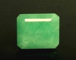 Load image into Gallery viewer, 7.27/CT Natural Panna Stone with Govt. Lab Certificate