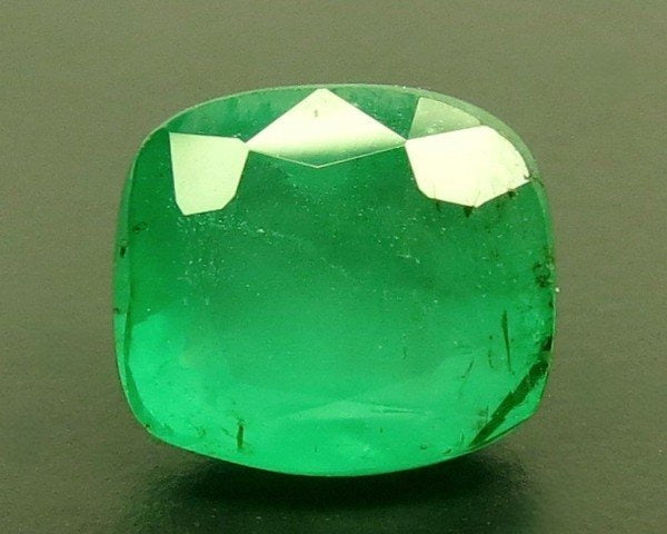 4.91/CT Natural Panna Stone with Govt. Lab Certificate (56610)