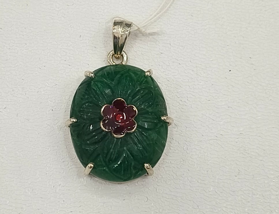14.51/GM INDIAN JADE SILVER PENDANT (2750.00)