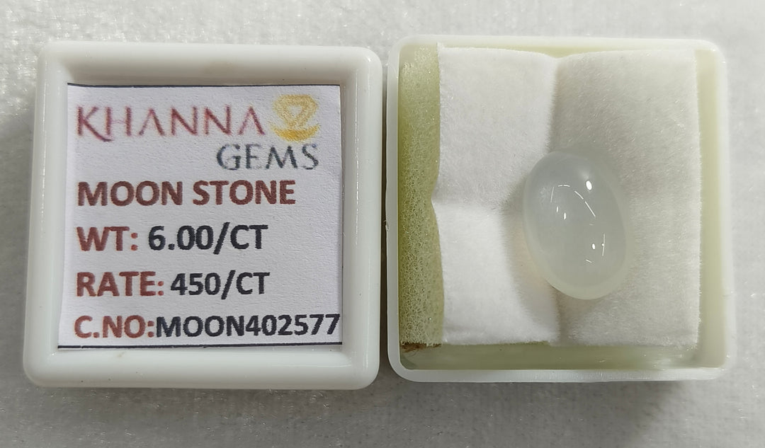 6/CT Moon Stone with Govt. Lab Certificate (450)