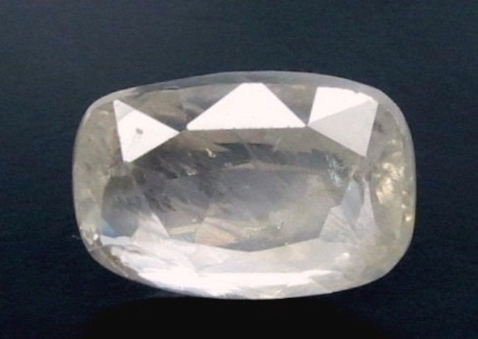6.62/CT Natural Yellow Sapphire With Govt Lab Certificate (10531D42619)