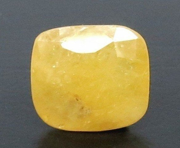 4.07/CT Natural Yellow Sapphire With Govt Lab Certificate (4551)