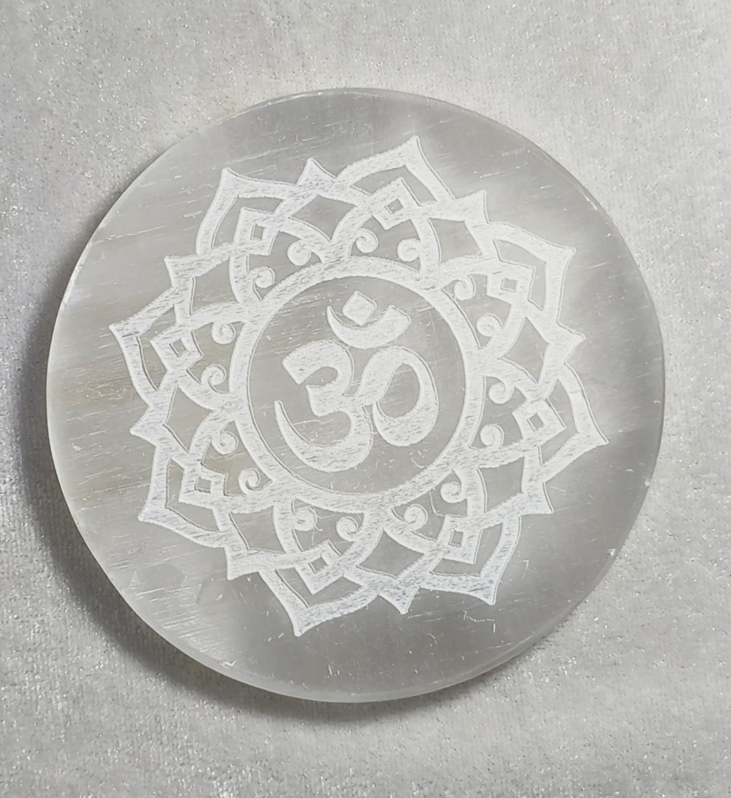 SELENITE CHARGING PLATE OM 19