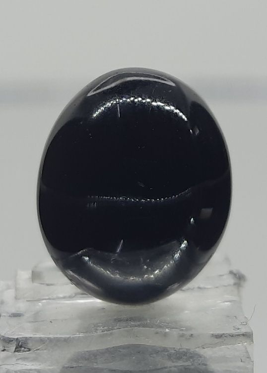 EMISSARY - Onyx(黒) Natural Black Onyx at Wholesale Rate (Rs 22.5/Carat) Fine Quality