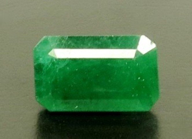 5.86/CT Natural Panna Stone with Govt. Lab Certificate-4551