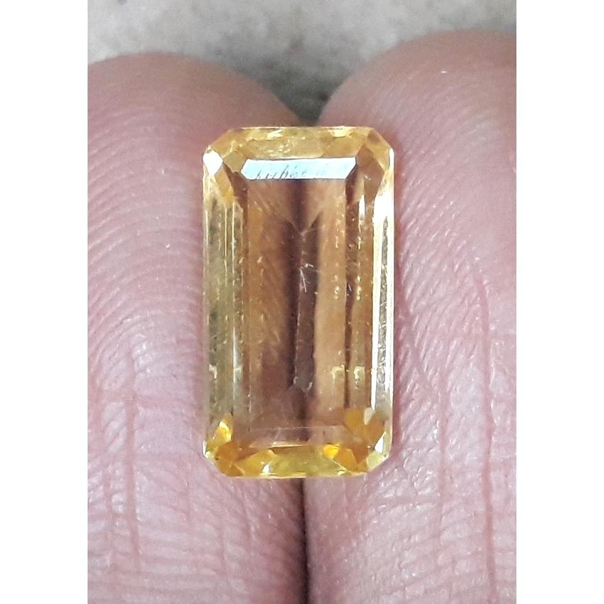 3.64/CT Golden Topaz