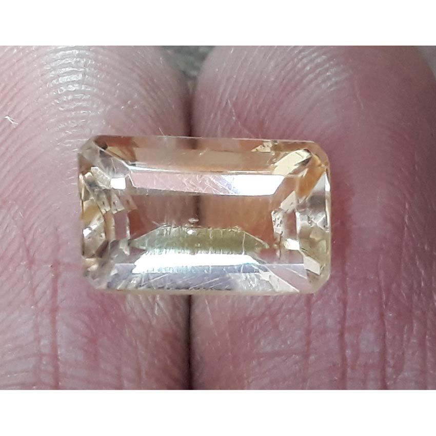 4.51/CT Natural Golden Topaz