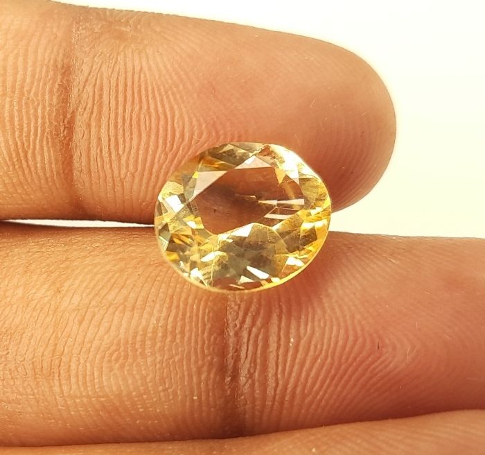 4.10/CT Natural Golden Topaz
