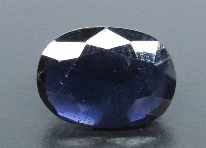 3.89/CT Natural Iolite with Govt Lab Certificate (1221)