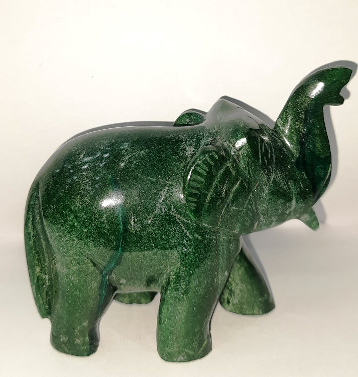 465.7/GM Jade Elephant