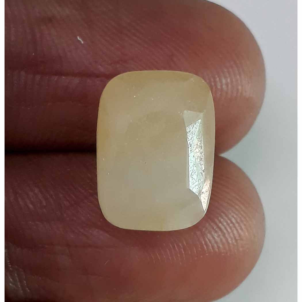 10.71 Ratti Natural yellow sapphire with Govt Lab Certificate-(2331)