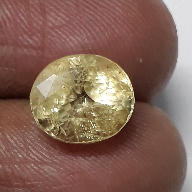4.97/CT Natural Yellow Sapphire With Govt Lab Certificate