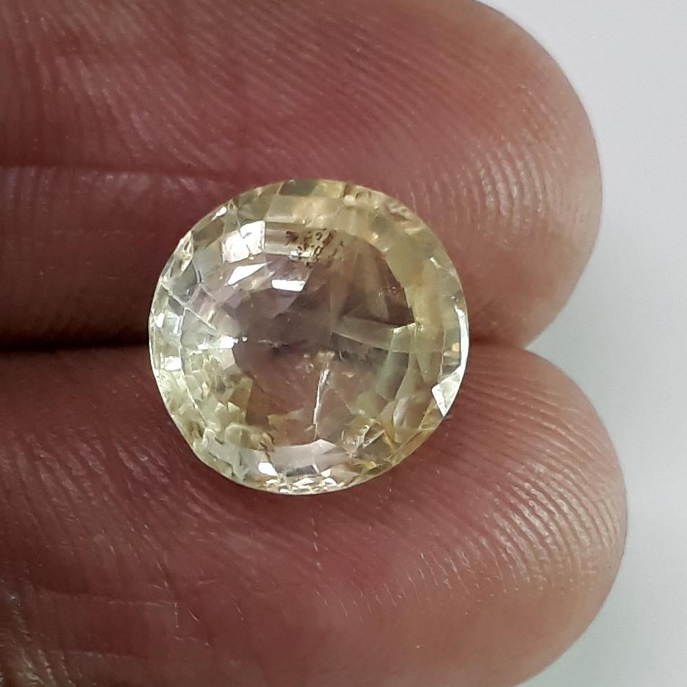 4.94/CT Yellow Sapphire with Govt Lab Certificate