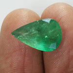 Load image into Gallery viewer, 5.01/CT Natural Emerald Stone With Govt. Lab Certificate (23310)