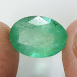 Load image into Gallery viewer, 4.35/CT Natural Emerald Stone with Govt. Lab Certificate (12210)