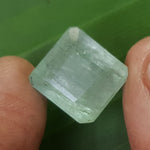 Load image into Gallery viewer, 12.50 Ratti Natural Panna Stone With Govt. Lab Certificate (4551)