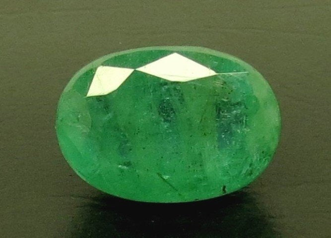 6.68/CT Natural Panna Stone with Govt. Lab Certificate-4249D15661