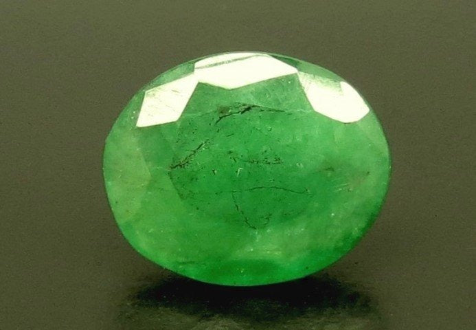 4.05/CT Natural Panna Stone with Govt. Lab Certificate (4386D16004)