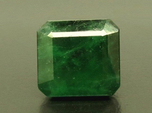 10.34/CT Natural Panna Stone with Govt. Lab Certificate - 4386D16024