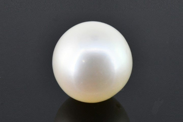 11.86/CT Natural South Sea Pearl with Govt. Lab Certificate (1550)