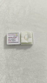 Load and play video in Gallery viewer, 6/CT Moon Stone with Govt. Lab Certificate (450)