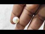 Load and play video in Gallery viewer, 9.5/CT Natural South Sea Pearl With Lab Certificate (1550)
