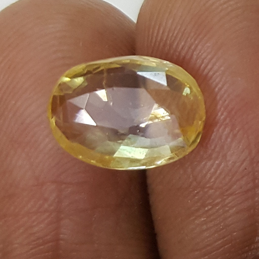 4.07/CT Natural Yellow Sapphire with Govt Lab Certificate-(YELSA9W)
