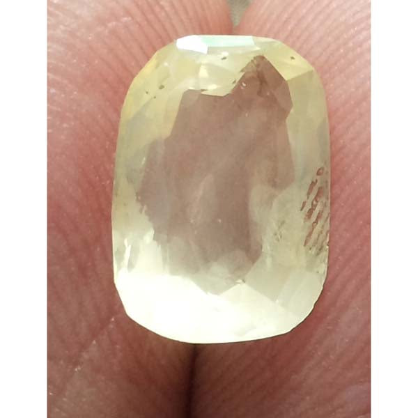 3.41 Ratti Natural yellow sapphire with Govt Lab Certificate-(45510)