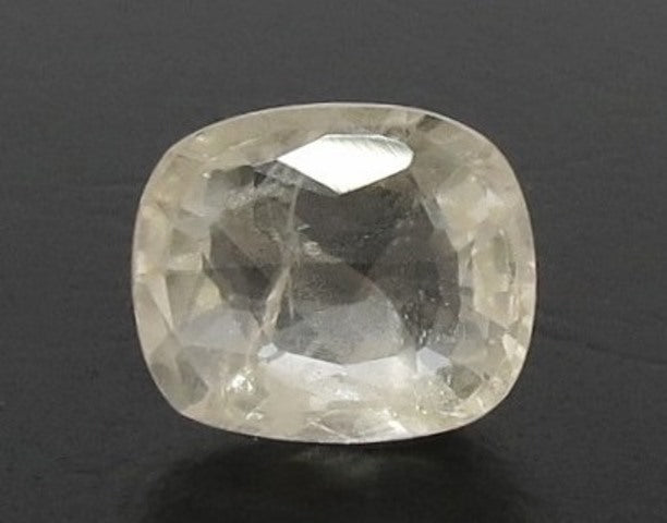4.00/CT Natural Ceylonese Pukhraj with Govt Lab Certificate (16650)