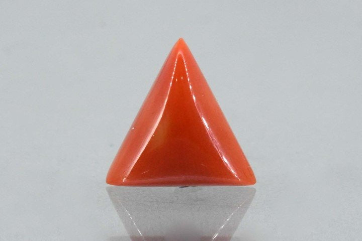6.74/Carat Natural Triangular Red Coral (1800)