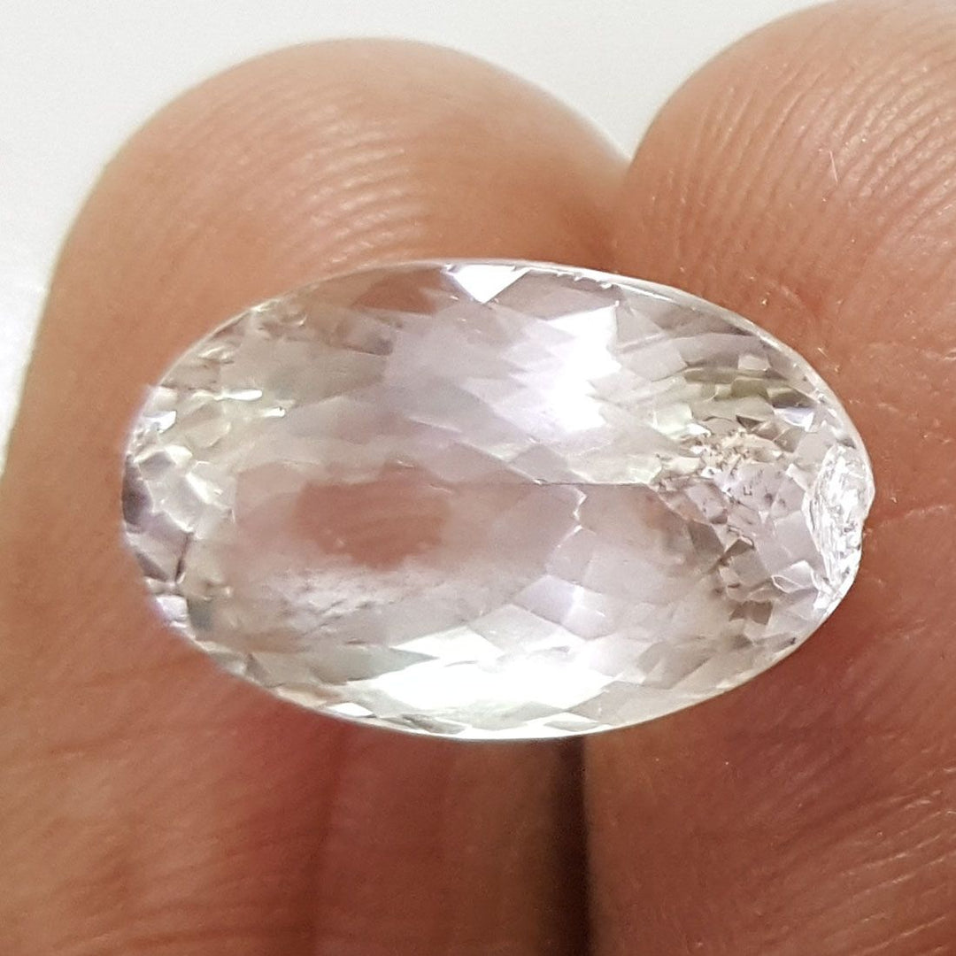 9.03 Ratti Natural White Topaz with Govt Lab Certificate - (1665)