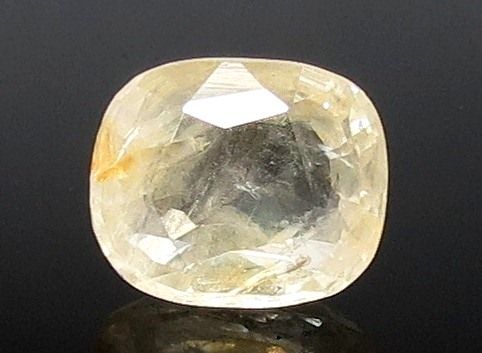 4.08 Ratti yellow sapphire with Govt Lab Certificate-(6771)
