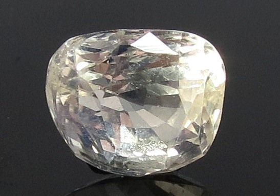 4.16 Ratti Natural yellow sapphire with Govt Lab Certificate-(34410)