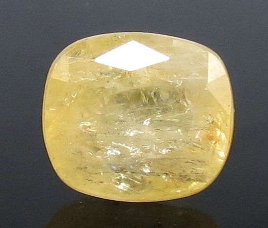 9.34 Ratti Natural Ceylonese Yellow Sapphire with Govt Lab Certificate (6771)